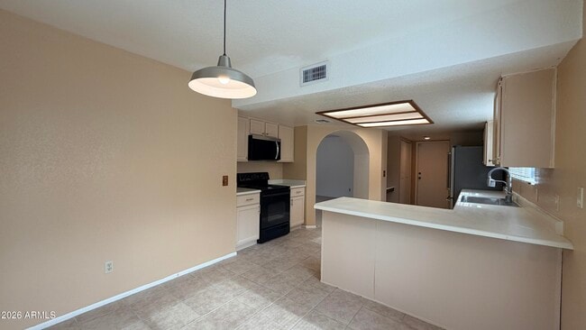 Photo - 1559 E Whitten St