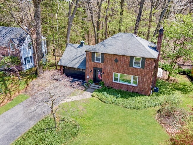 Building Photo - 288 Oakridge Dr Rental