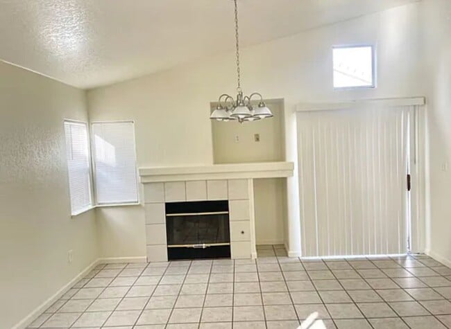 Photo - Beautiful home for rent in southwest.