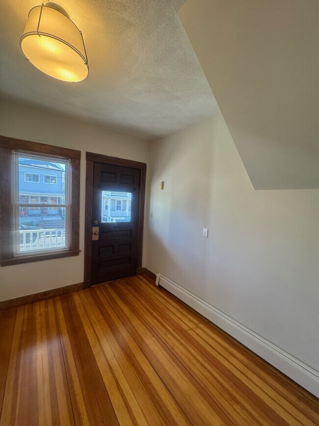 Photo - 29 Frederick Ave Unit 1