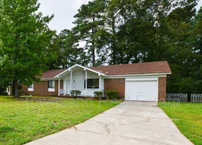 Building Photo - 836 Muskegon Dr