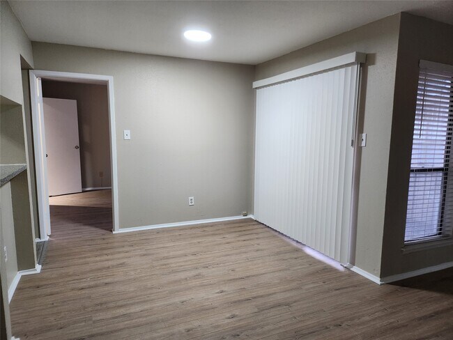 6602 Harbor Town Dr Unidad 408