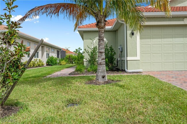 Photo - 4165 Bloomfield St