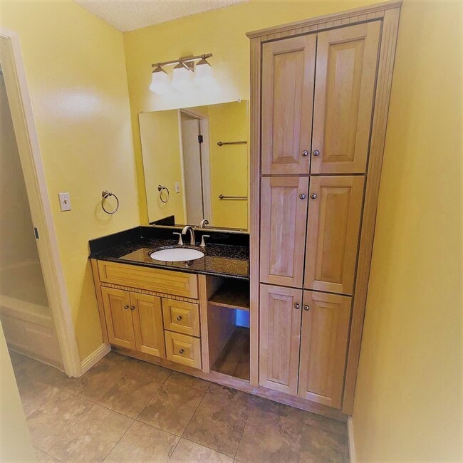 Photo - 98-450 Koauka Loop