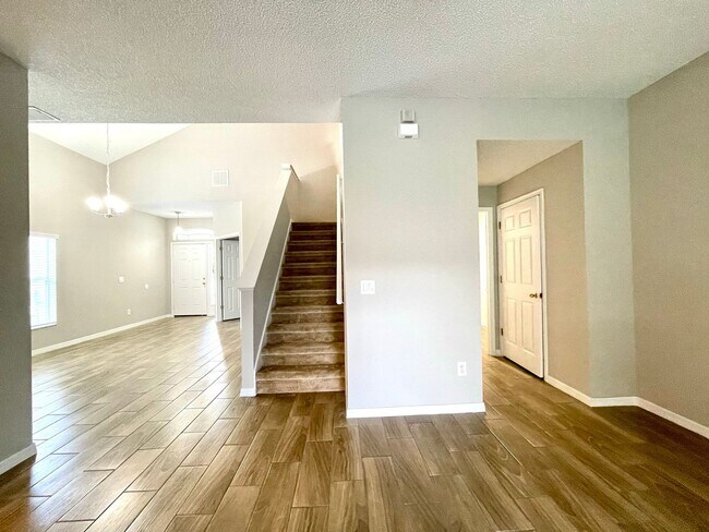 Photo - Beautiful 4/2.5 Two Story Pool Home in Ryb...