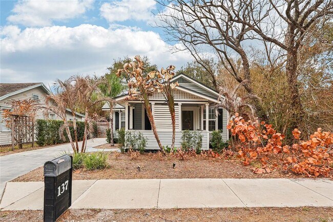 Photo - 137 E Grant St