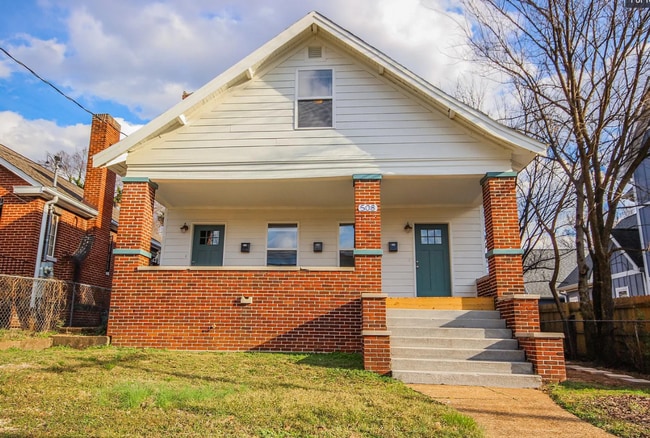 2 Bed Apartment in Highland Park! Laundry ... - 2 Bed Apartment in Highland Park! Laundry ...