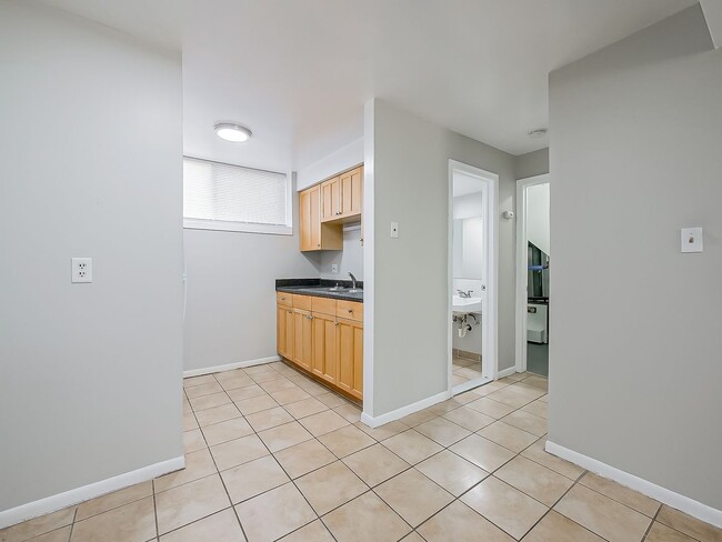 Photo - 162 Summitview Ct.