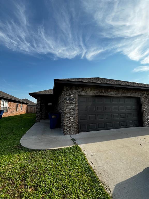 Photo - 1857 Post Oak Rd