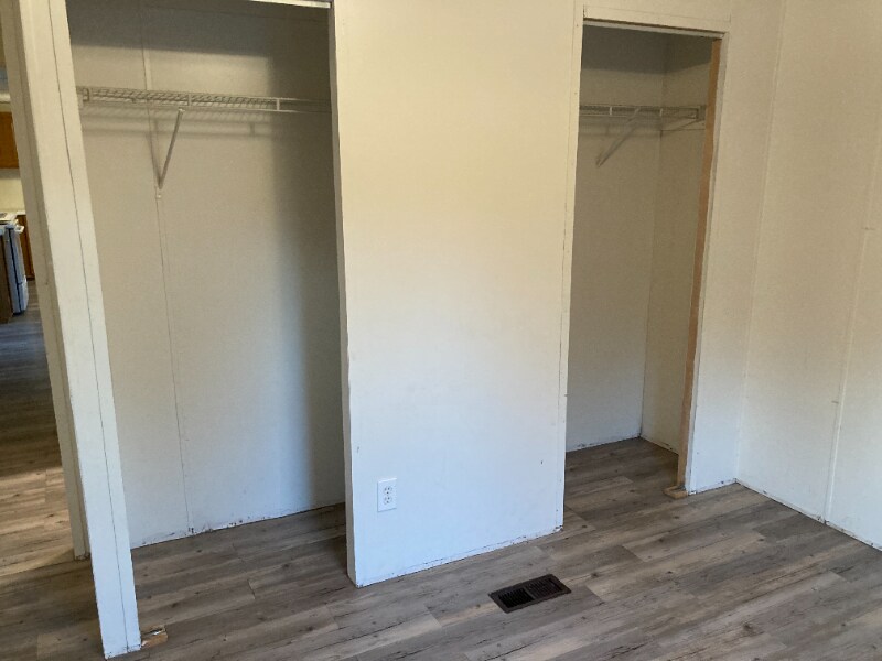 Photo - 390 Duck Mountain Ln