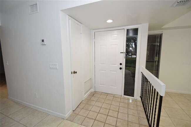 Photo - 11 Surrey Ct Unit 11