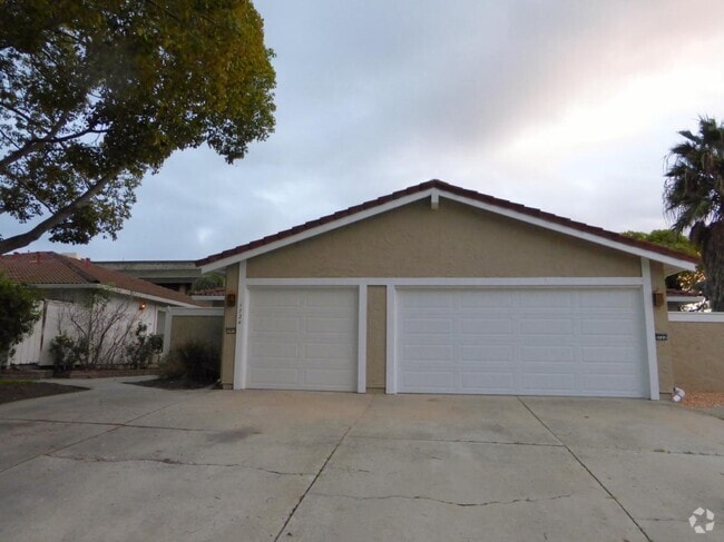 Building Photo - 1722 Clear Lake Ave Rental