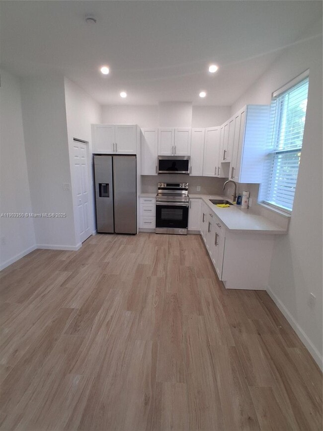 Photo - 4921 SW 164th Terrace