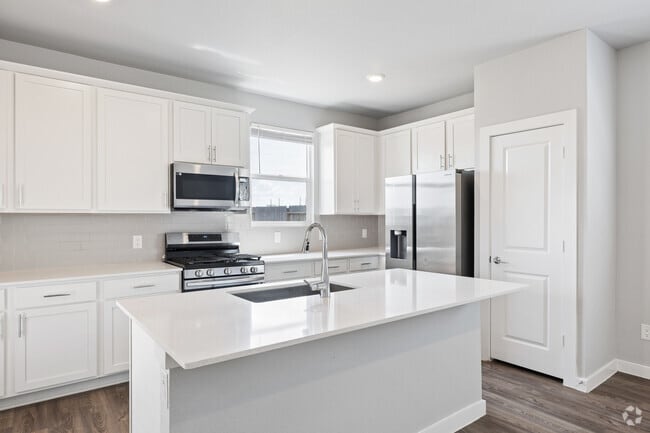 K3 4BR, 2BA - 1,890SF - Kitchen