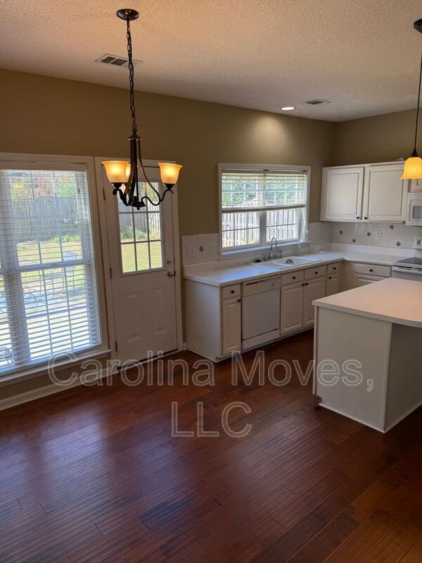 Photo - 4 Bay Hill Dr