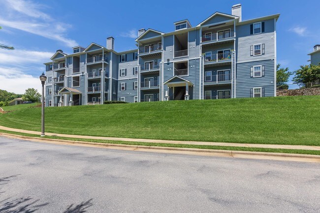 Seasons at Biltmore Lake Condominiums
