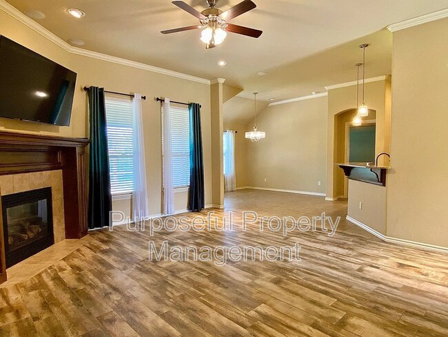 Photo - 2409 Austrian Pine Dr