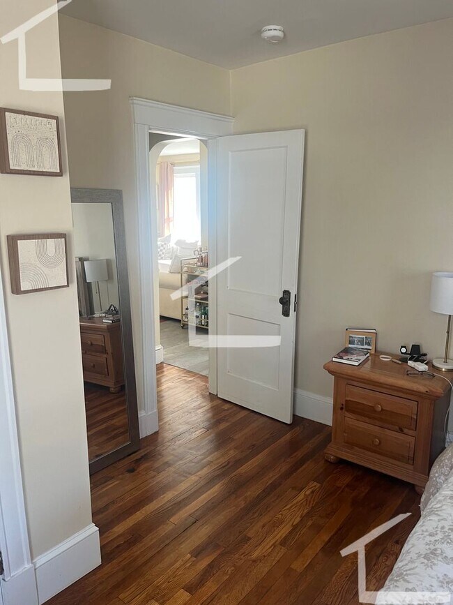 Photo - Top-notch and unique...