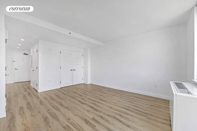 Photo - 46-9 69th St