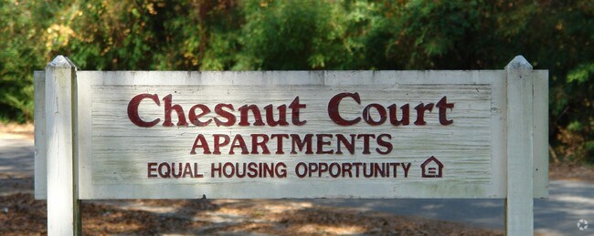 Photo - Chestnut Court Apartments
