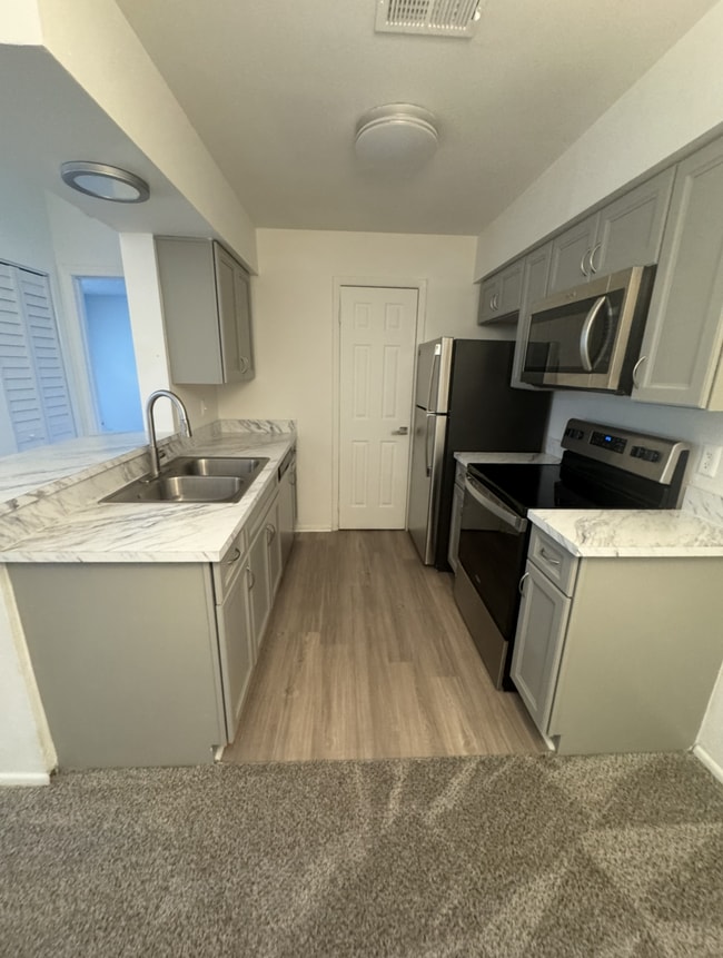 IMG_8046 (1).PNG - Harbor Oaks Apartments