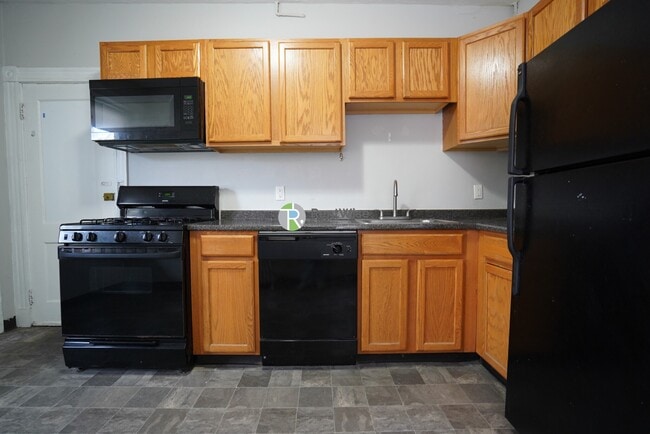 Photo - 1116 Commonwealth Ave Unit 2