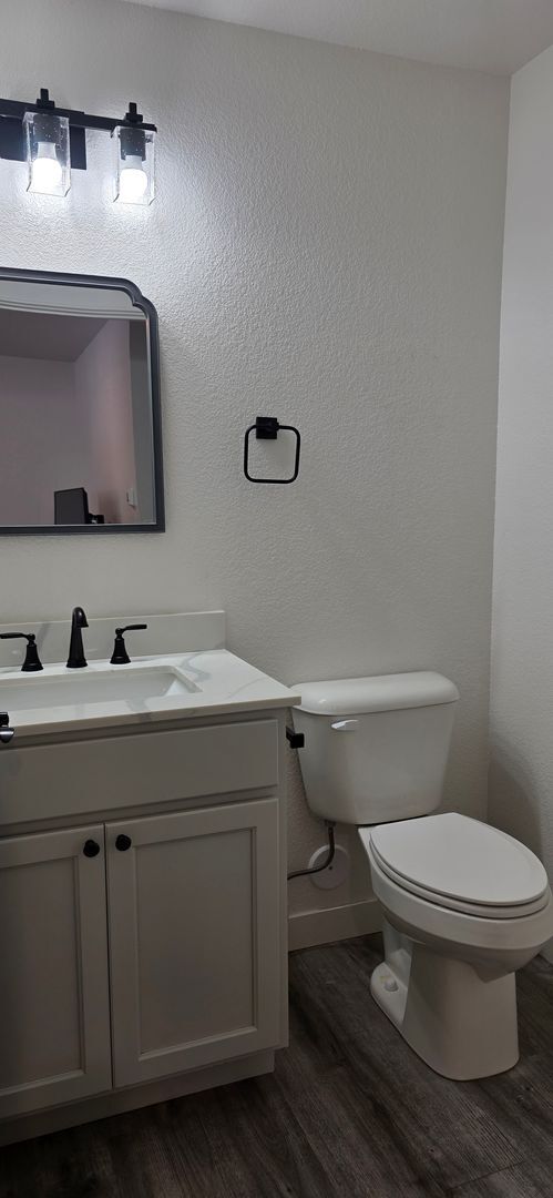 Photo - 2906 Cribbon Ave