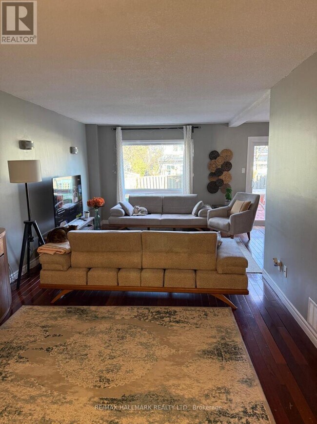 Photo - 2793 Quill Crescent