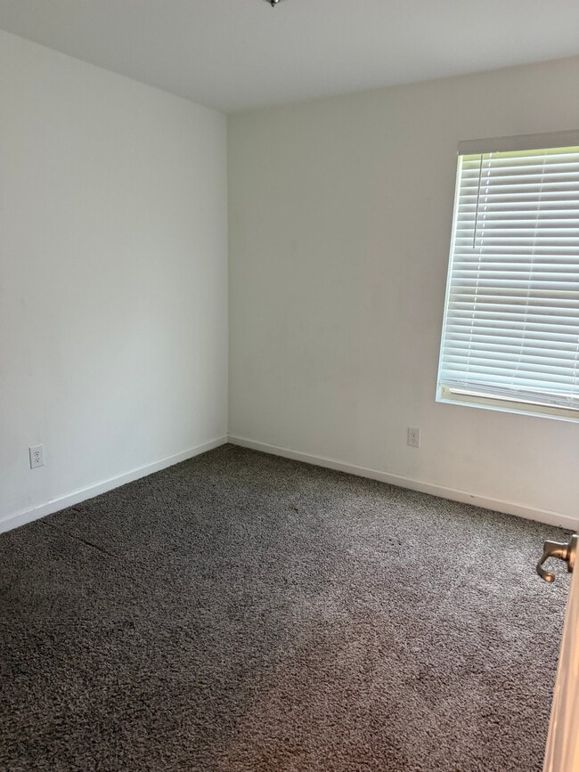 Photo - 1202 E St Charles St