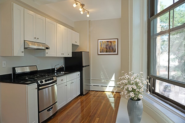 Photo - 102 Willow St Unit 2