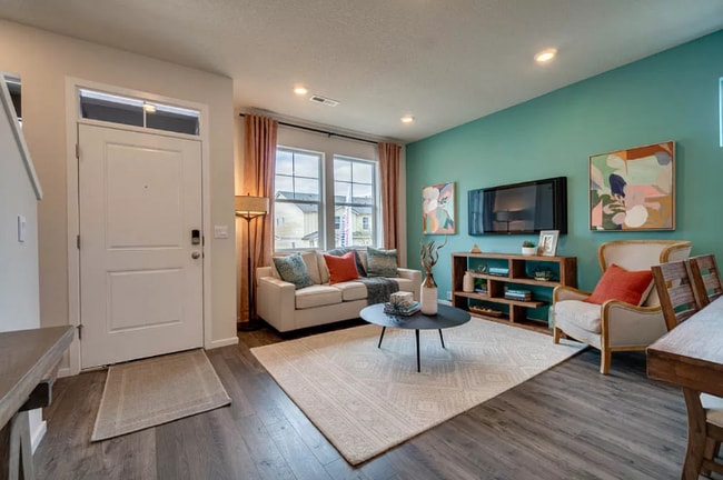 Photo - 888 N 18th Ave Townhome