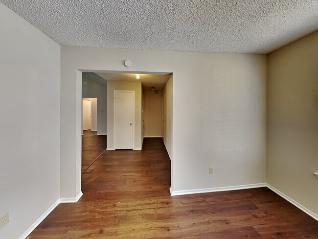 Photo - 16302 N Cross Dr House