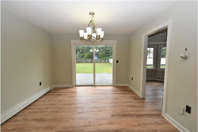 Photo - 324A Broad St