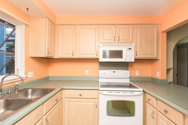 Photo - 355 Aoloa St