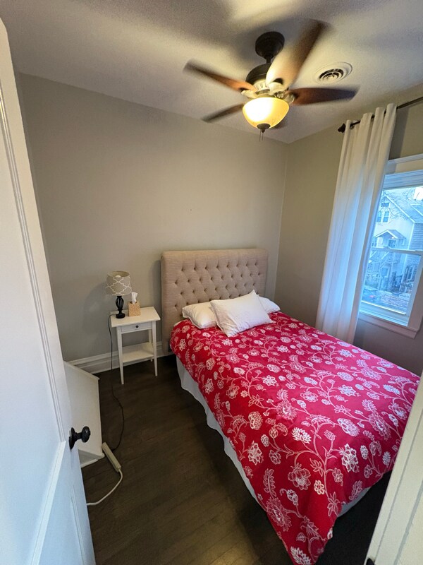 Photo - 3049 N Leavitt St Unit 2