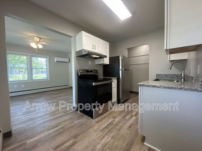 Mae’s Place Apartments
