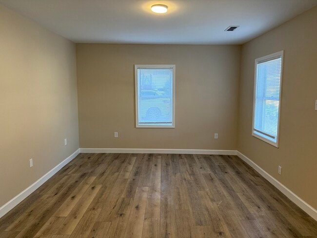 Photo - 532 Old Stage Rd