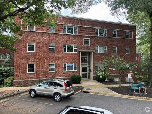 Building Photo - 1311 N Ode St Rental
