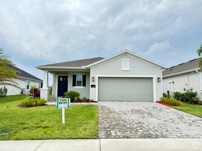 Building Photo - 2336 Kamin Dr Rental
