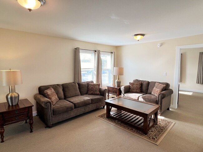 Photo - 175 Northern Ave Unidad #1