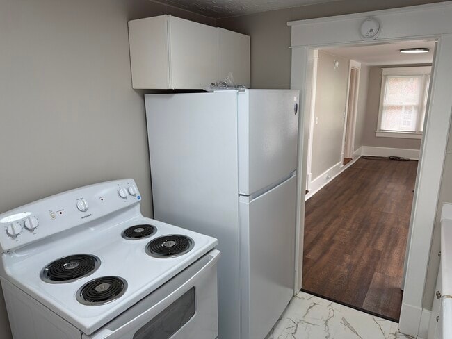 Photo - 422 W Main St