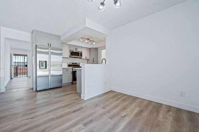 Photo - Southfield East & West