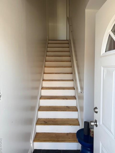 Photo - 103-14 169th St