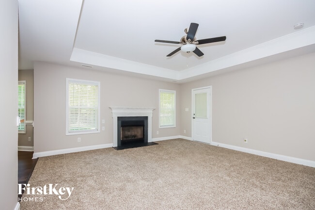 Photo - 645 White Oaks Rd