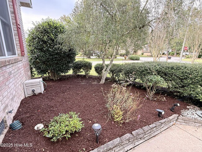Photo - 102 Innisbrook Ct