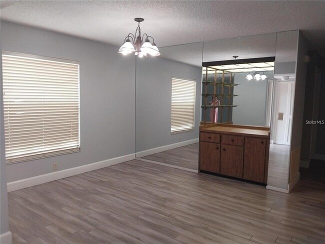 Photo - 3962 Basswood Dr