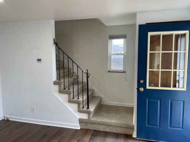 Photo - 206 Whipple St