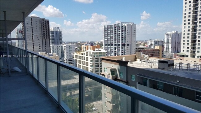 Photo - 1111 SW 1st Ave Unit 1921-N