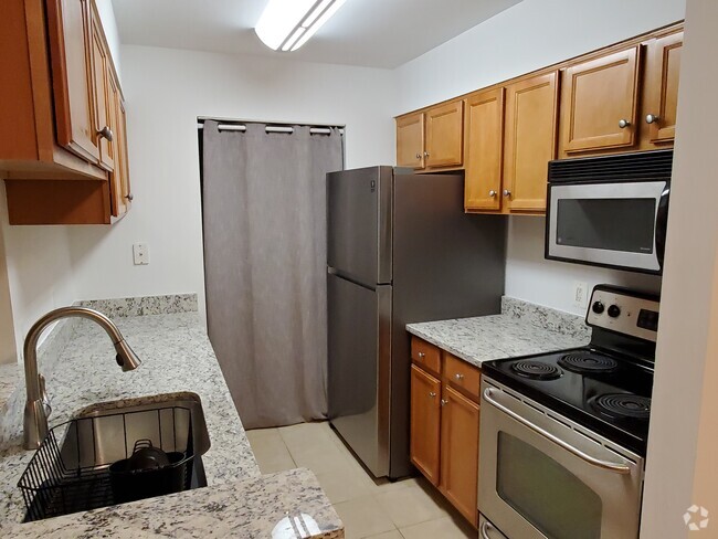 Building Photo - 1781 Jonathan Way Unit H Rental