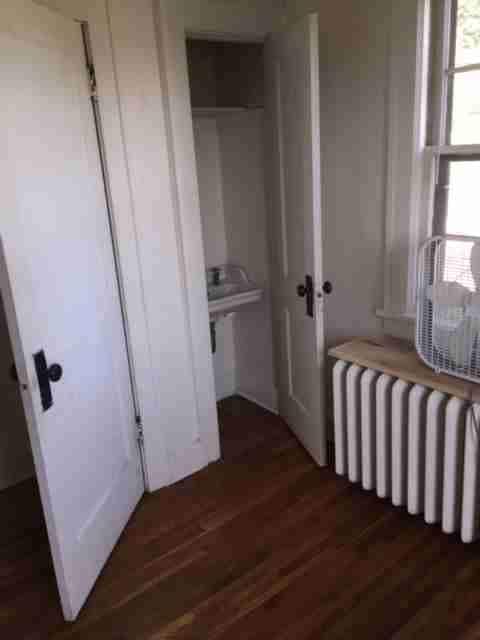 Photo - 715 10th Ave SE Unit upper